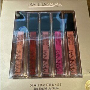 🆕 MANNA KADAR Sealed With A Kiss 5pc Set Lip locked Lip Stain 🆕⌚📦🏃💨🚚